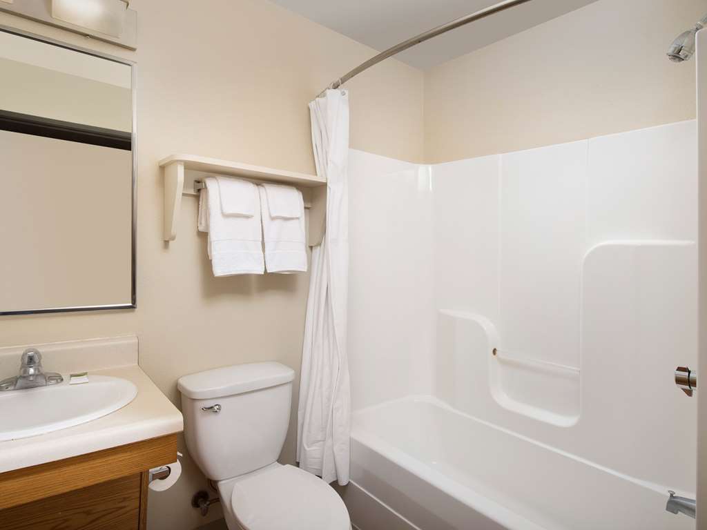 Extended Stay America Select Suites - Wichita - South Habitación foto